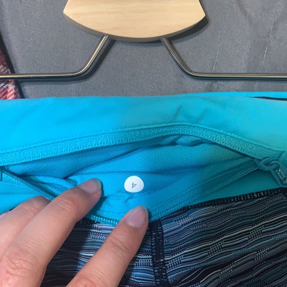 Lululemon leggings - Picture 5 of 5